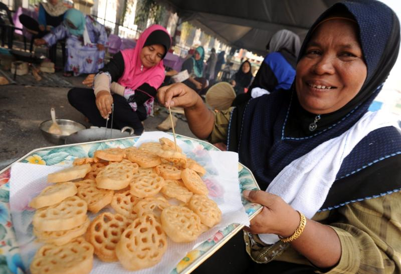 Kuih raya tradisional melayu 